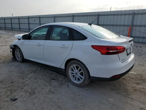 1FADP3F28JL327744 2018 FORD FOCUS - Image 2