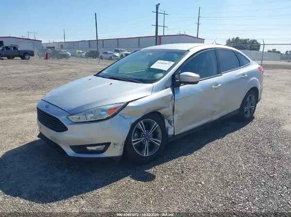 1FADP3F28JL332684 2018 FORD FOCUS - Image 2