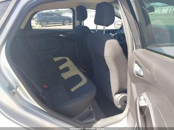 1FADP3F28JL332684 2018 FORD FOCUS - Image 8