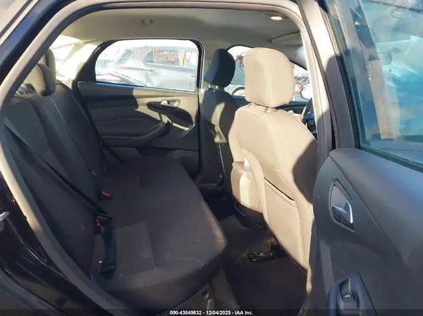 1FADP3F29GL208111 2016 FORD FOCUS - Image 8