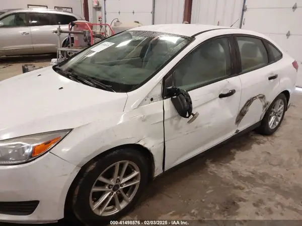 1FADP3F29GL227483 2016 FORD FOCUS - Image 2