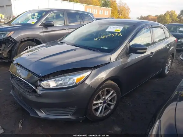 1FADP3F29GL239939 2016 FORD FOCUS - Image 2