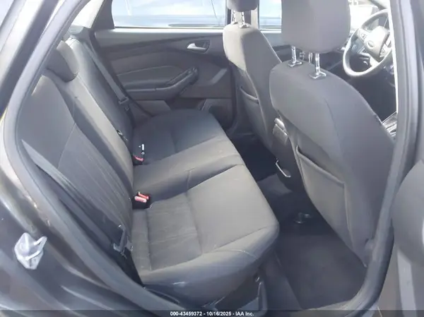 1FADP3F29GL239939 2016 FORD FOCUS - Image 8