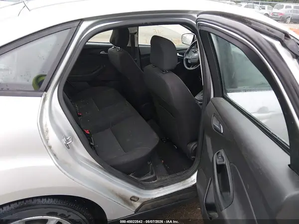 1FADP3F29GL267191 2016 FORD FOCUS - Image 8
