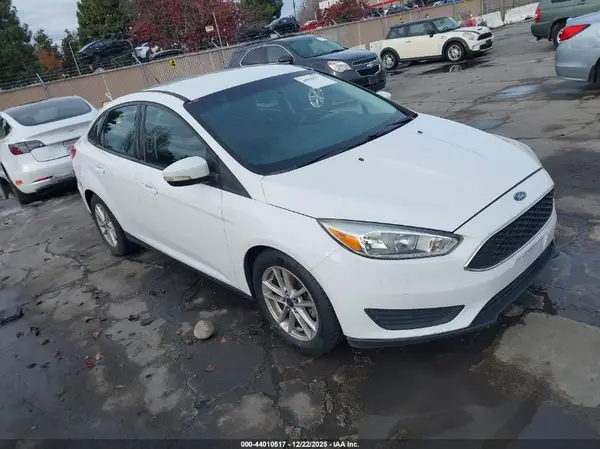 1FADP3F29GL268826 2016 FORD FOCUS - Image 1