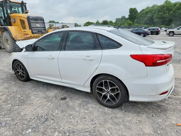1FADP3F29GL273881 2016 FORD FOCUS - Image 2