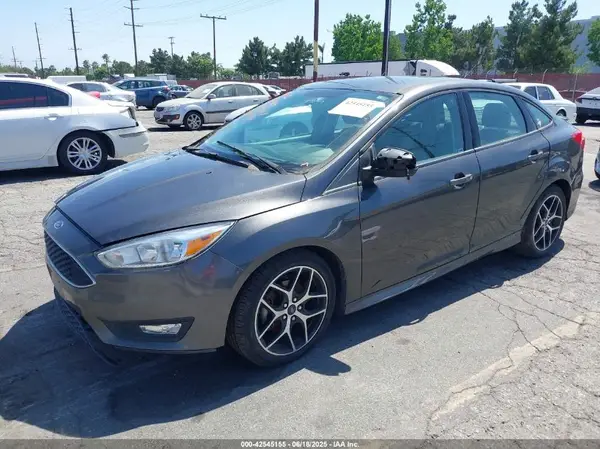 1FADP3F29GL289322 2016 FORD FOCUS - Image 2