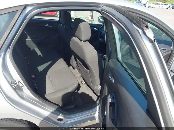 1FADP3F29GL325011 2016 FORD FOCUS - Image 8