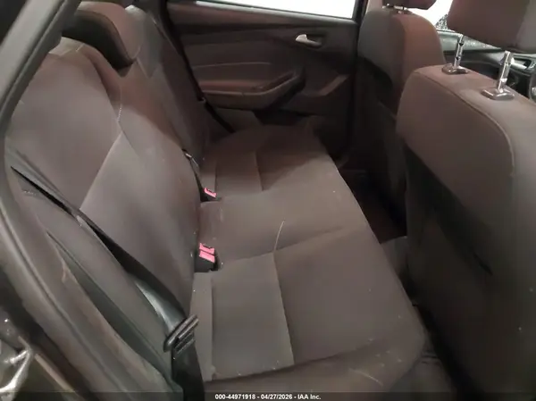 1FADP3F29GL328975 2016 FORD FOCUS - Image 8
