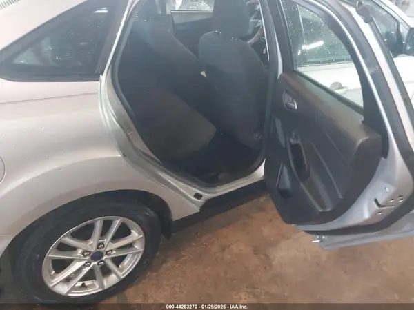 1FADP3F29GL341015 2016 FORD FOCUS - Image 8