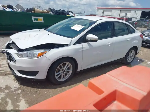 1FADP3F29GL346196 2016 FORD FOCUS - Image 2