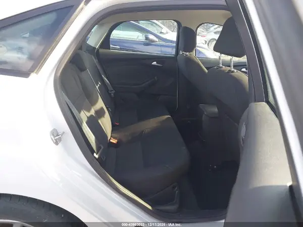 1FADP3F29GL350751 2016 FORD FOCUS - Image 8