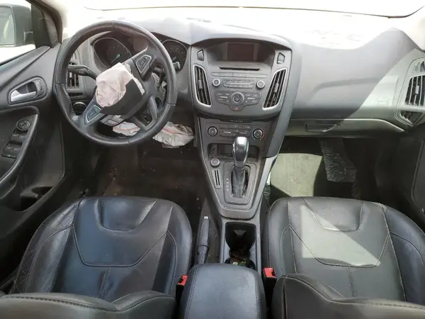 1FADP3F29GL395320 2016 FORD FOCUS - Image 8