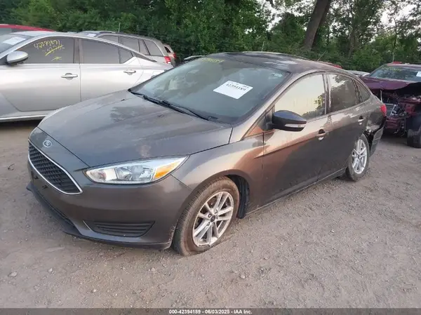 1FADP3F29HL215786 2017 FORD FOCUS - Image 2