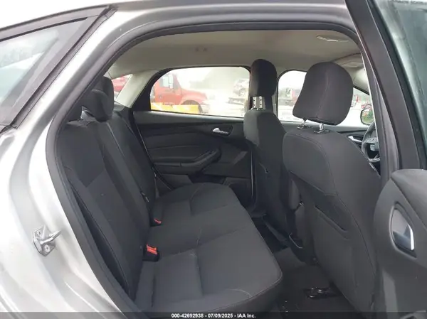 1FADP3F29HL222057 2017 FORD FOCUS - Image 8