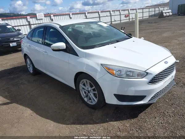 1FADP3F29HL224200 2017 FORD FOCUS - Image 1