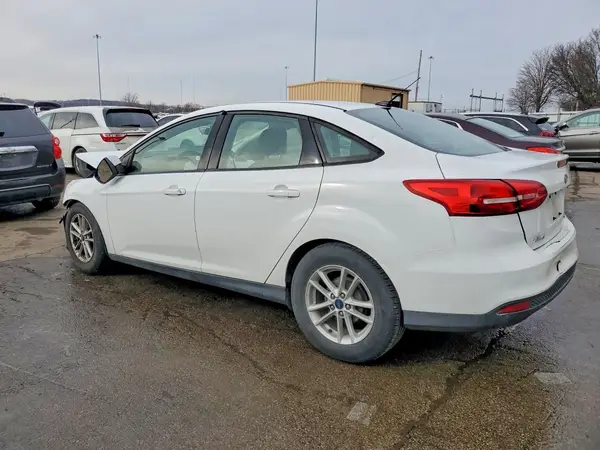 1FADP3F29HL224813 2017 FORD FOCUS - Image 2