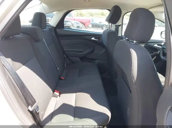1FADP3F29HL229459 2017 FORD FOCUS - Image 8