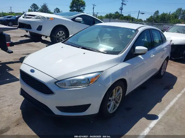 1FADP3F29HL234323 2017 FORD FOCUS - Image 2