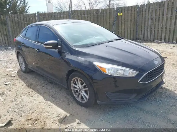 1FADP3F29HL246908 2017 FORD FOCUS - Image 1
