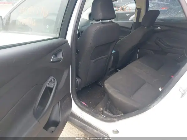 1FADP3F29HL259836 2017 FORD FOCUS - Image 8