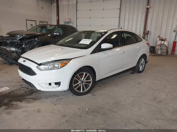 1FADP3F29HL266642 2017 FORD FOCUS - Image 2