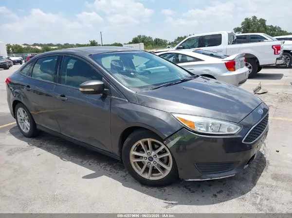 1FADP3F29HL271761 2017 FORD FOCUS - Image 1
