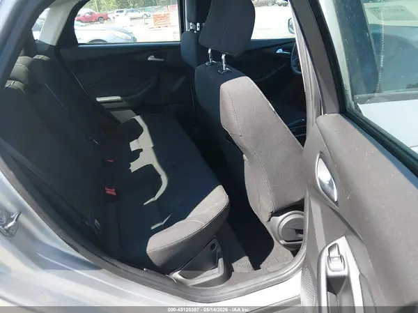 1FADP3F29HL291900 2017 FORD FOCUS - Image 8