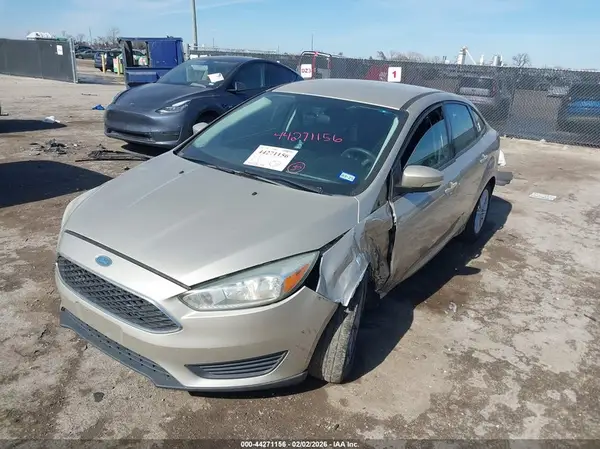 1FADP3F29HL300630 2017 FORD FOCUS - Image 2