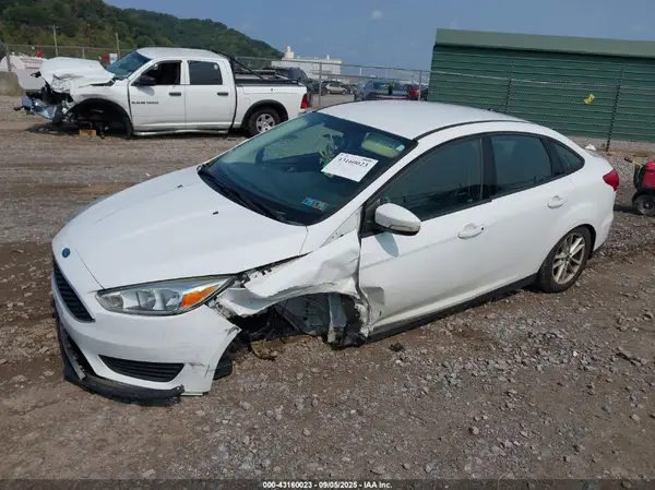 1FADP3F29HL313040 2017 FORD FOCUS - Image 2