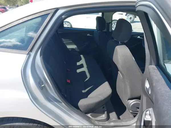 1FADP3F29HL315547 2017 FORD FOCUS - Image 8