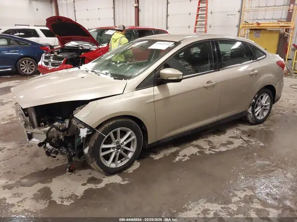 1FADP3F29HL325804 2017 FORD FOCUS - Image 2