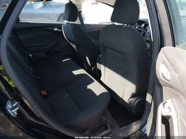 1FADP3F29HL327598 2017 FORD FOCUS - Image 8