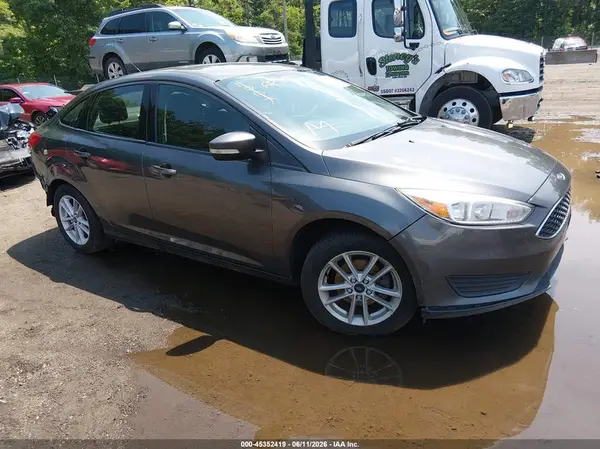 1FADP3F29HL327973 2017 FORD FOCUS - Image 1
