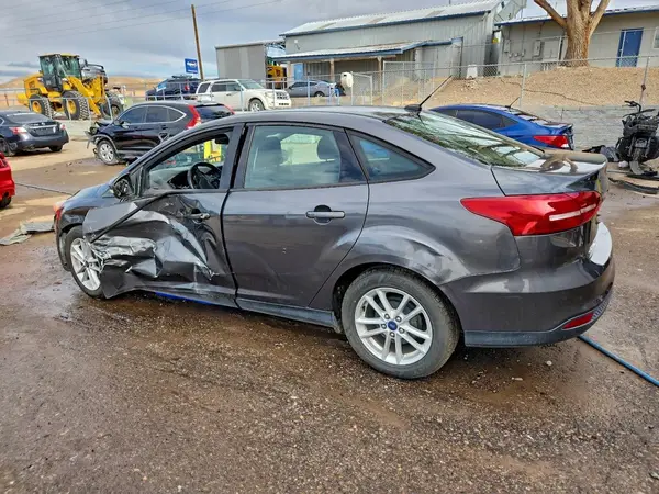 1FADP3F29HL329688 2017 FORD FOCUS - Image 2