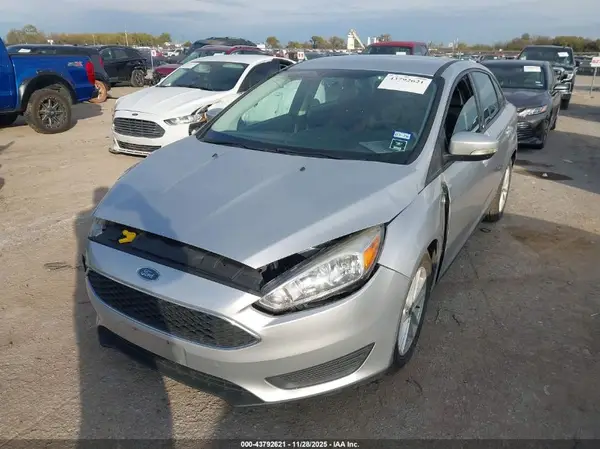 1FADP3F29HL329691 2017 FORD FOCUS - Image 2