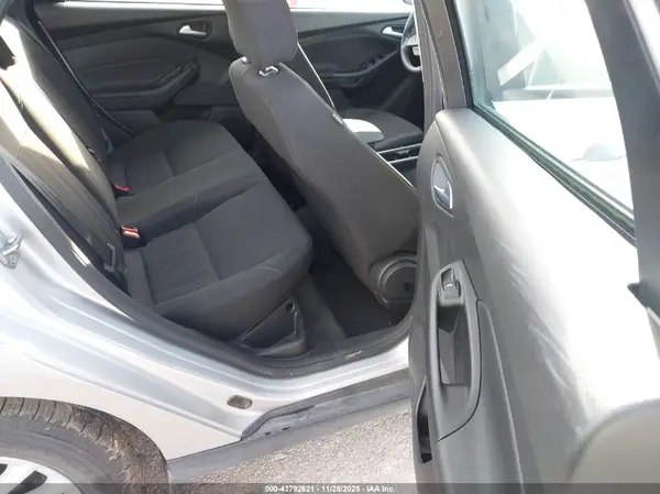 1FADP3F29HL329691 2017 FORD FOCUS - Image 8