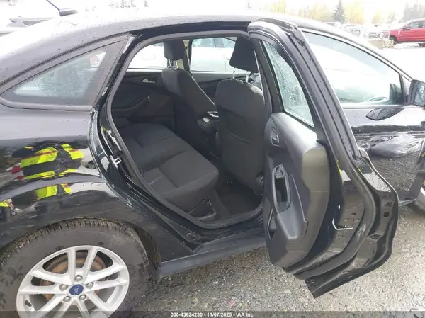 1FADP3F29HL334583 2017 FORD FOCUS - Image 8