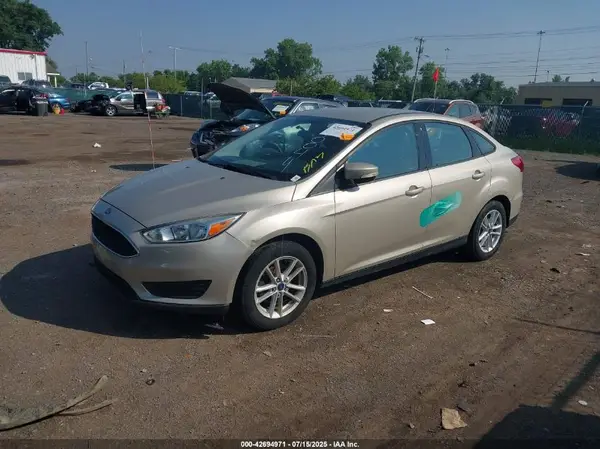 1FADP3F29HL340044 2017 FORD FOCUS - Image 2