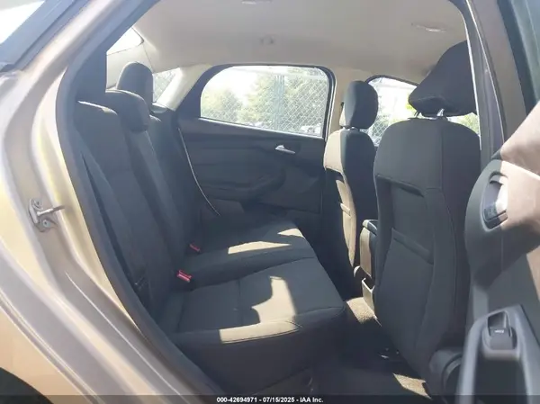 1FADP3F29HL340044 2017 FORD FOCUS - Image 8
