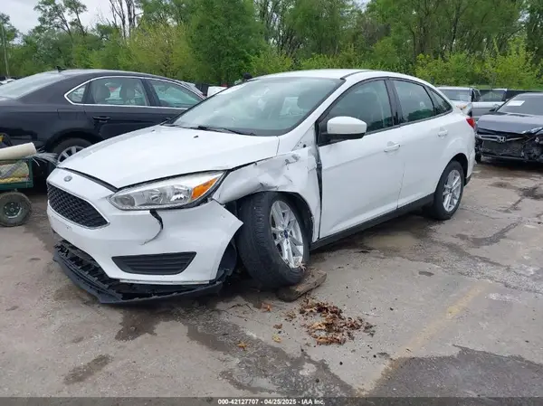 1FADP3F29JL223389 2018 FORD FOCUS - Image 2