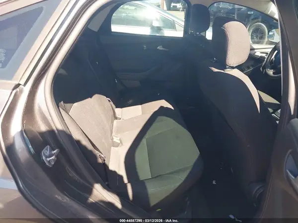 1FADP3F29JL235784 2018 FORD FOCUS - Image 8