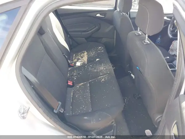 1FADP3F29JL237566 2018 FORD FOCUS - Image 8