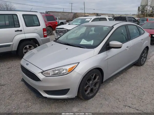 1FADP3F29JL250219 2018 FORD FOCUS - Image 2