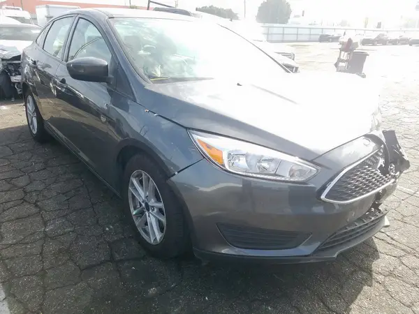 1FADP3F29JL252665 2018 FORD FOCUS - Image 1