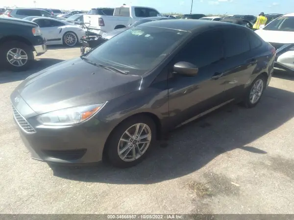 1FADP3F29JL256568 2018 FORD FOCUS - Image 2