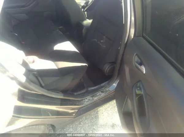 1FADP3F29JL256568 2018 FORD FOCUS - Image 8