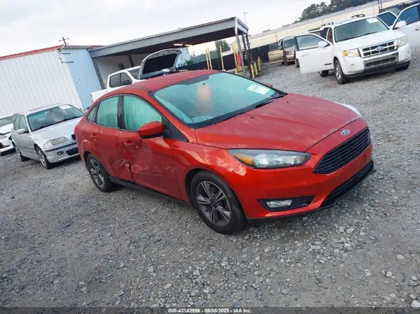 1FADP3F29JL265237 2018 FORD FOCUS - Image 1