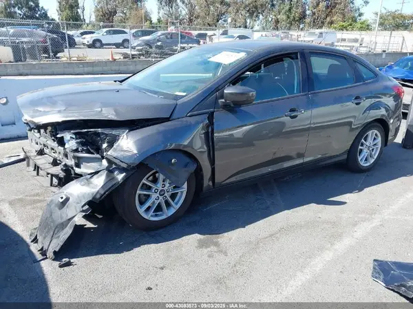 1FADP3F29JL272365 2018 FORD FOCUS - Image 2