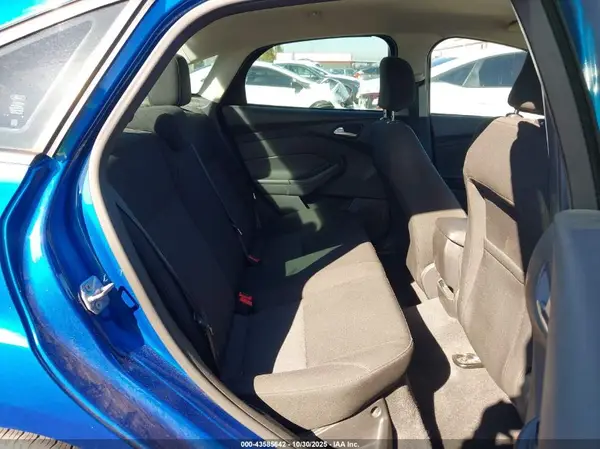 1FADP3F29JL277811 2018 FORD FOCUS - Image 8